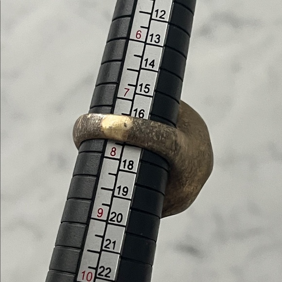 Vintage Y2K Oversized Blue Stone Women's Ring - Picture 8 of 8